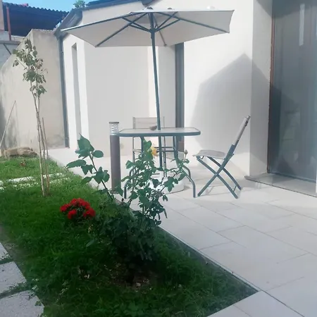 Il Giardino Di Mary Apartment